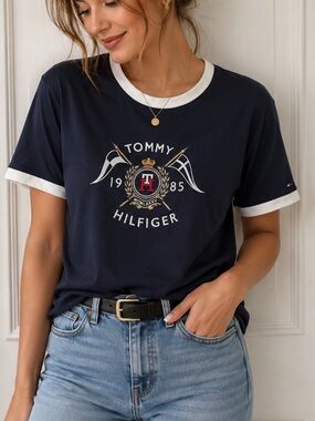 Tommy Hilfiger Navy Blue Ringer Tee Women’s Size Large